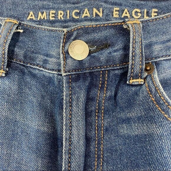 American Eagle Womens Mom Jean size 0 - Picture 4 of 9